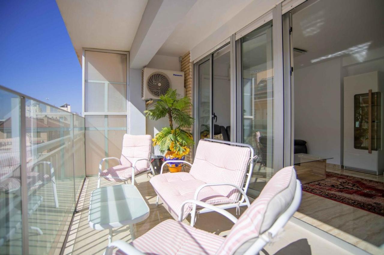 Beautiful Two Bedroom Apartment Next To The Beachfront Torre de la Horadada Екстериор снимка