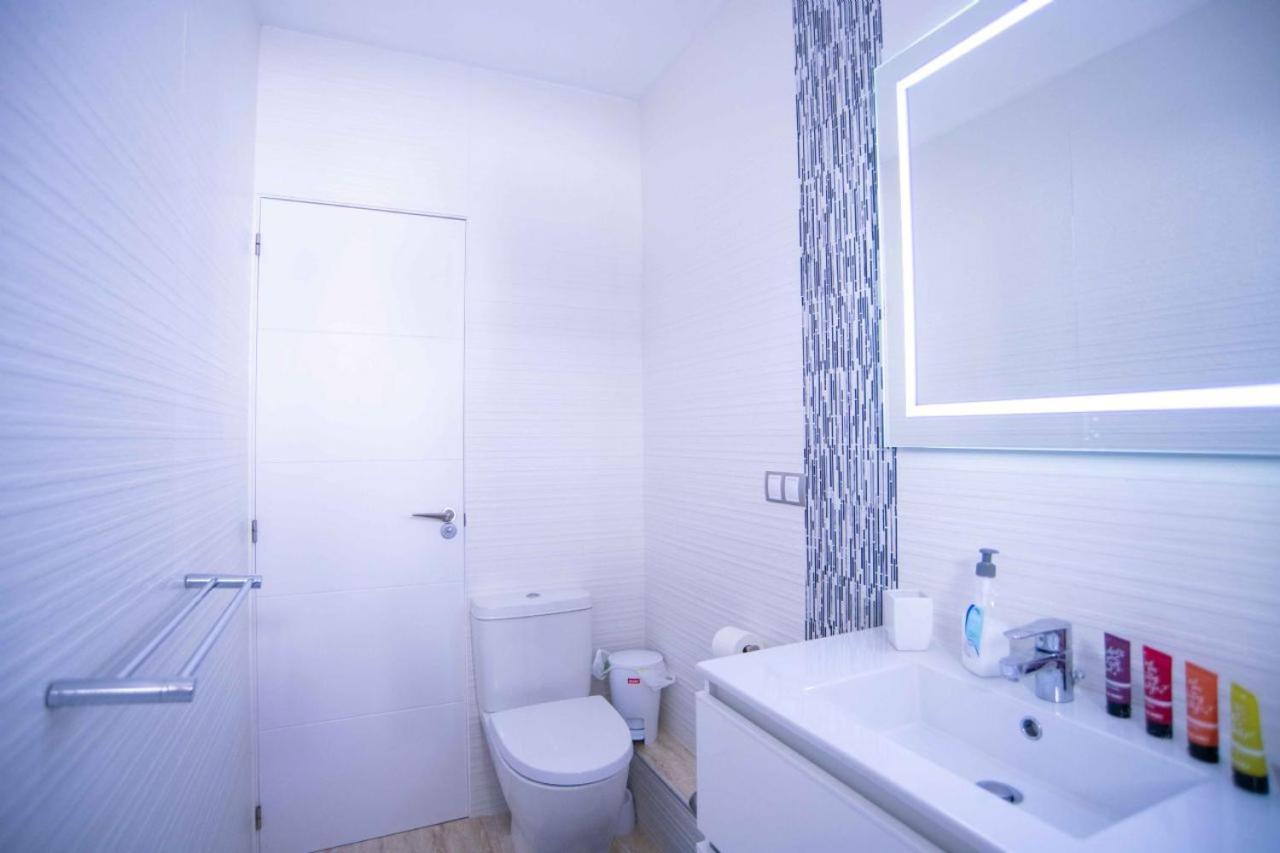 Beautiful Two Bedroom Apartment Next To The Beachfront Torre de la Horadada Екстериор снимка