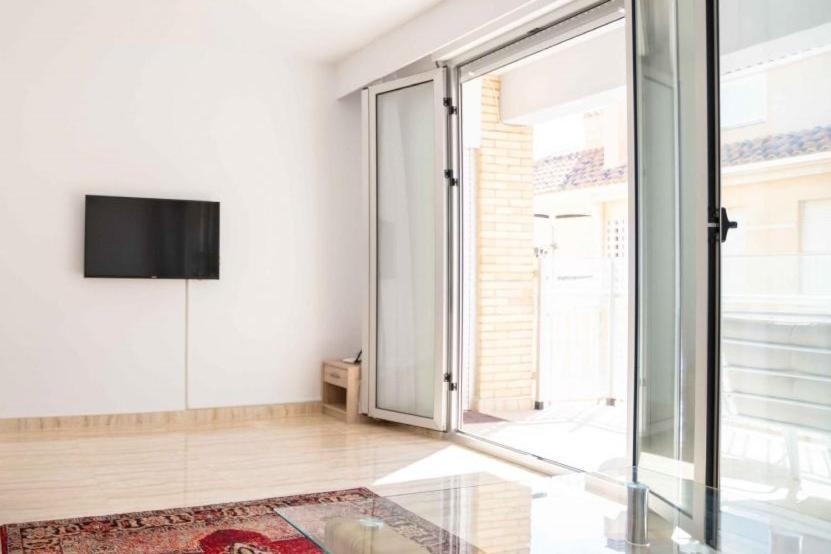 Beautiful Two Bedroom Apartment Next To The Beachfront Torre de la Horadada Екстериор снимка